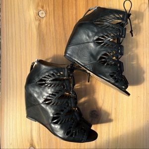 Dolce Vita Shandy Black Leather Heels Wedges